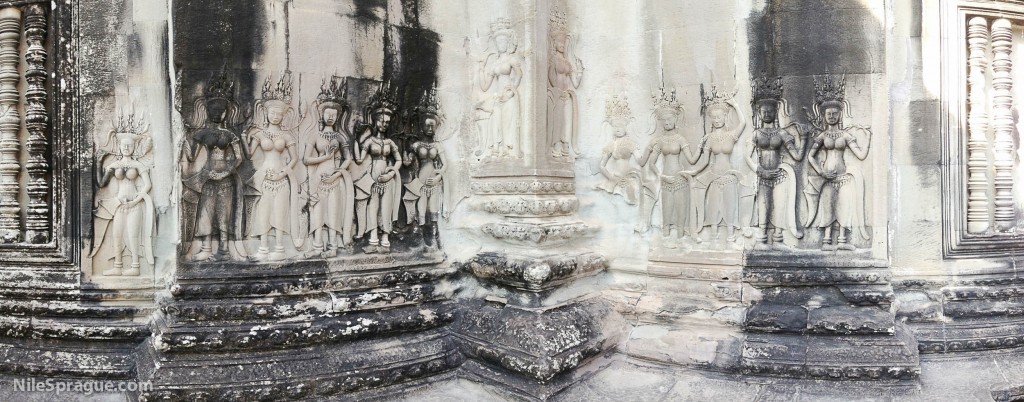 Apsara dancers